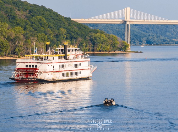 Annual Benefit Dinner Cruise